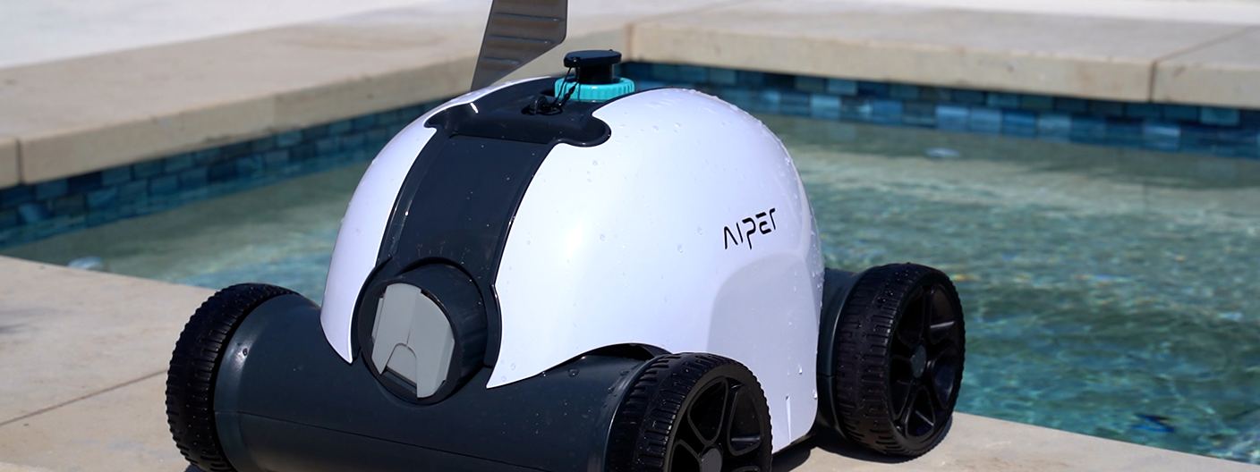Aiper Seagull 1000 Review — tested poolside