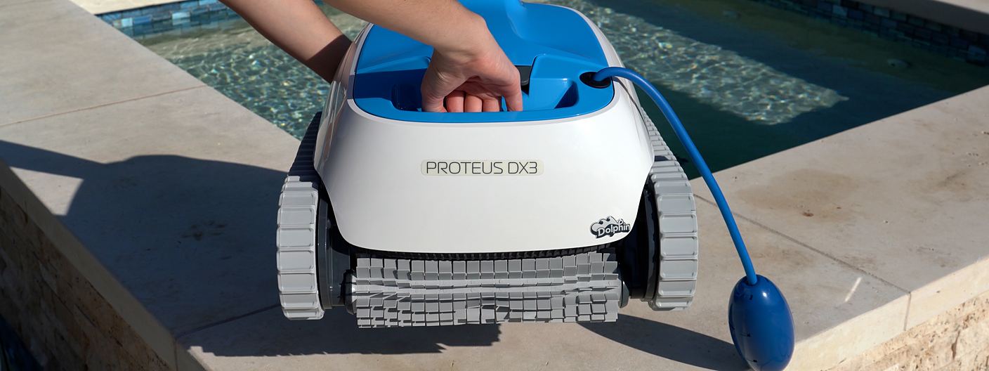 Dolphin Proteus DX3 Review — tested poolside