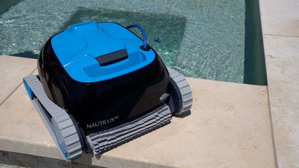 Dolphin Nautilus CC sitting poolside