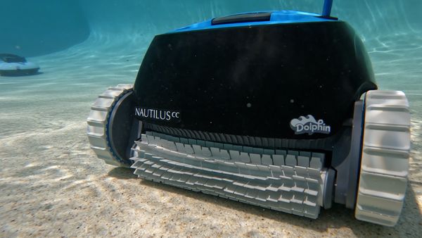 Side view of the Dolphin Nautilus CC pool cleaner