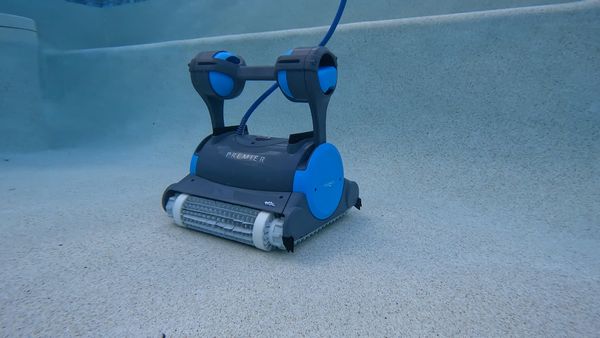 Front angled view of the Dolphin Premier