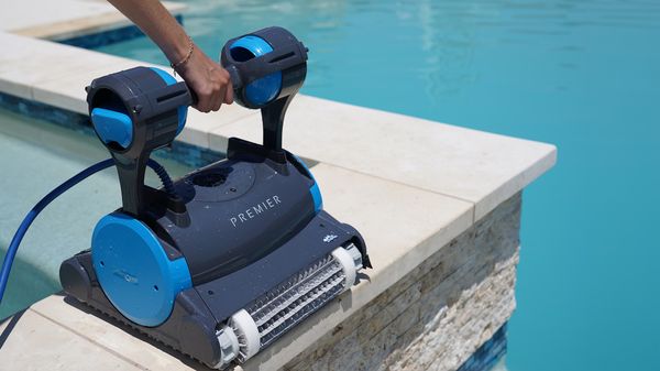 Dolphin Premier main product shot